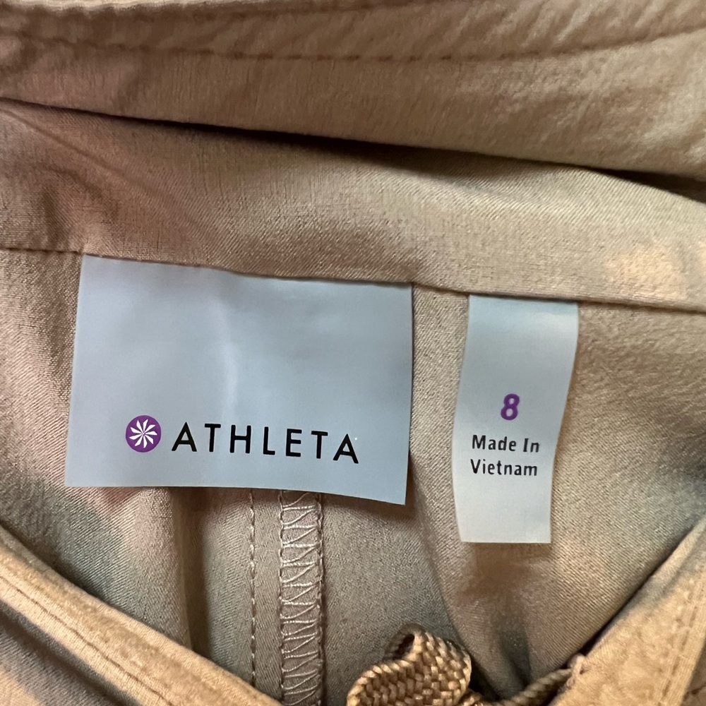 Athleta Everyday Skort Skirt Tan Khaki size 8 - Picture 3 of 4